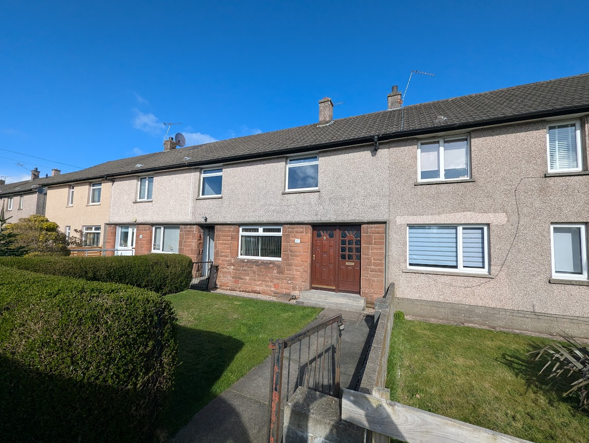 12 Elizabeth Walk, Dumfries, DG2 0PY - Pollock and McLean