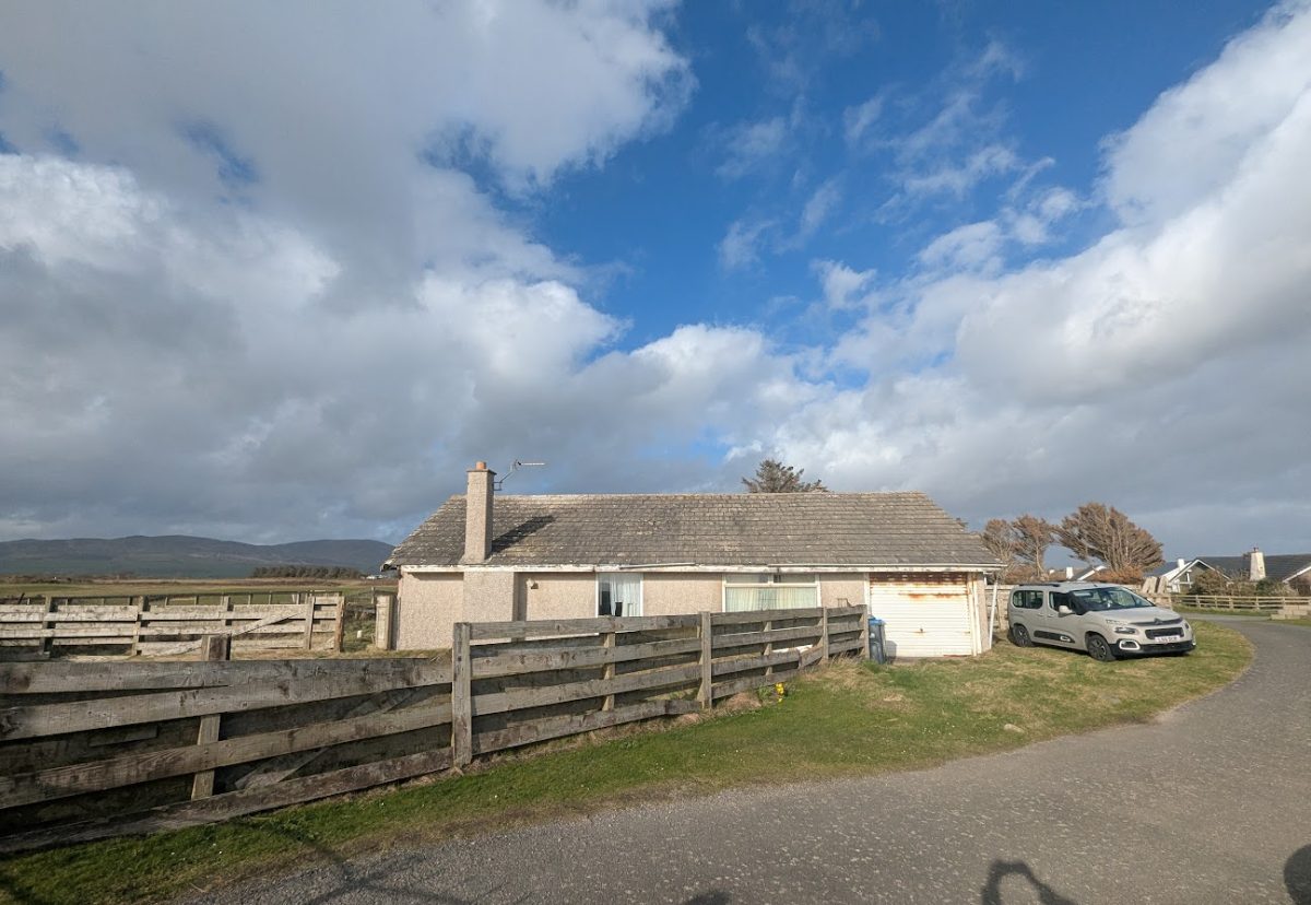 Mersehead Cottage, Southerness, DG2 8AZ - Pollock and McLean