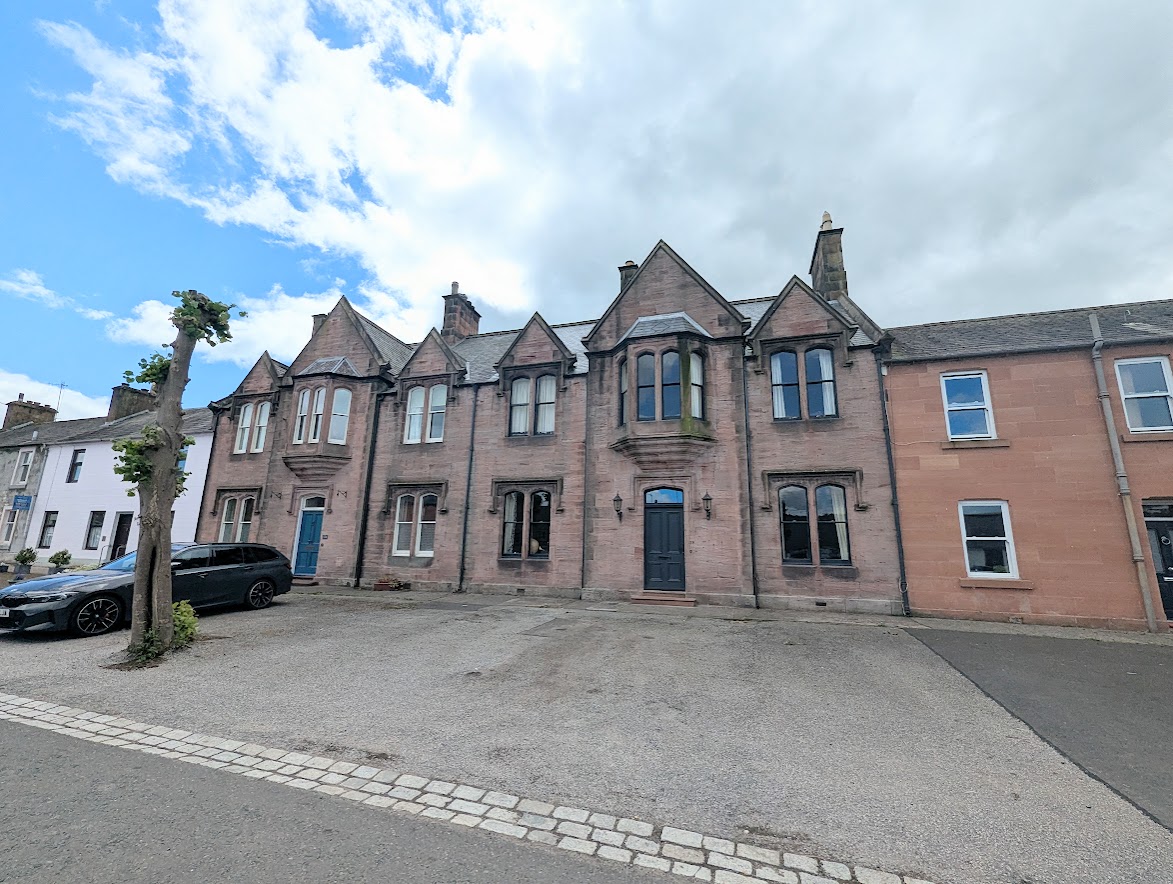 139 Drumlanrig Street, Thornhill, DG3 5LP - Pollock and McLean